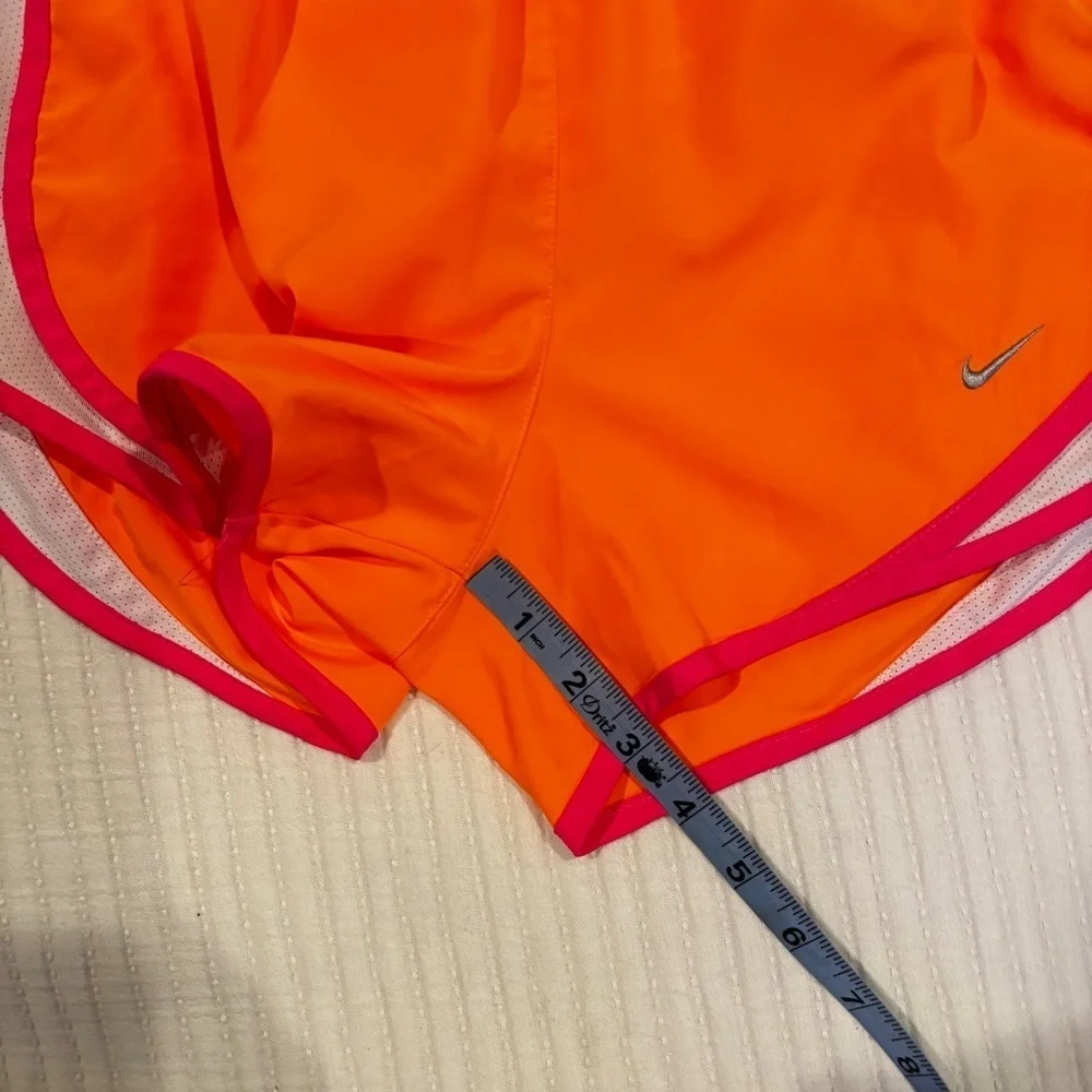 Nike Dri-Fit Women's Running Shorts Neon Orange Pink Lined Size XS 3